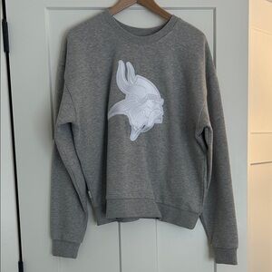 Antigua Light Gray women’s Sweater
